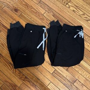 Figs Black Jogger Zamora Pants with Gray Drawstrings